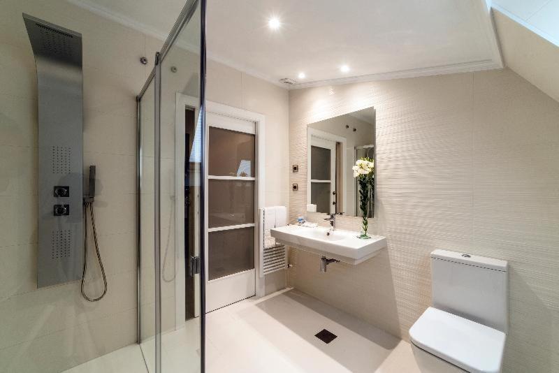 Quarto Familiar Premium com Vista Mar